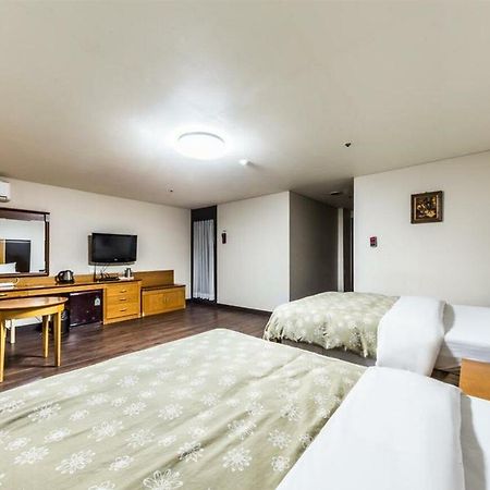 Victoria Hotel โซล ภายนอก รูปภาพ