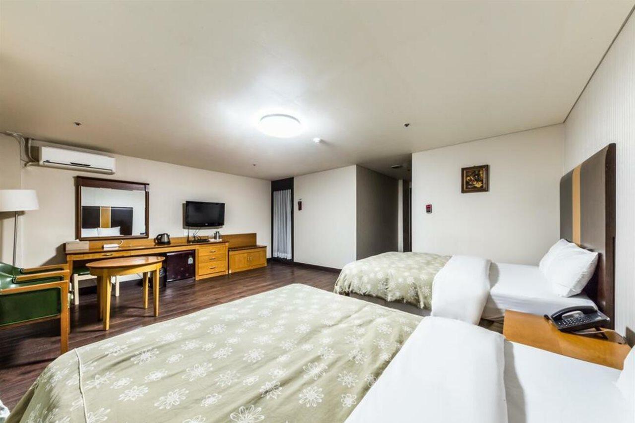 Victoria Hotel โซล ภายนอก รูปภาพ