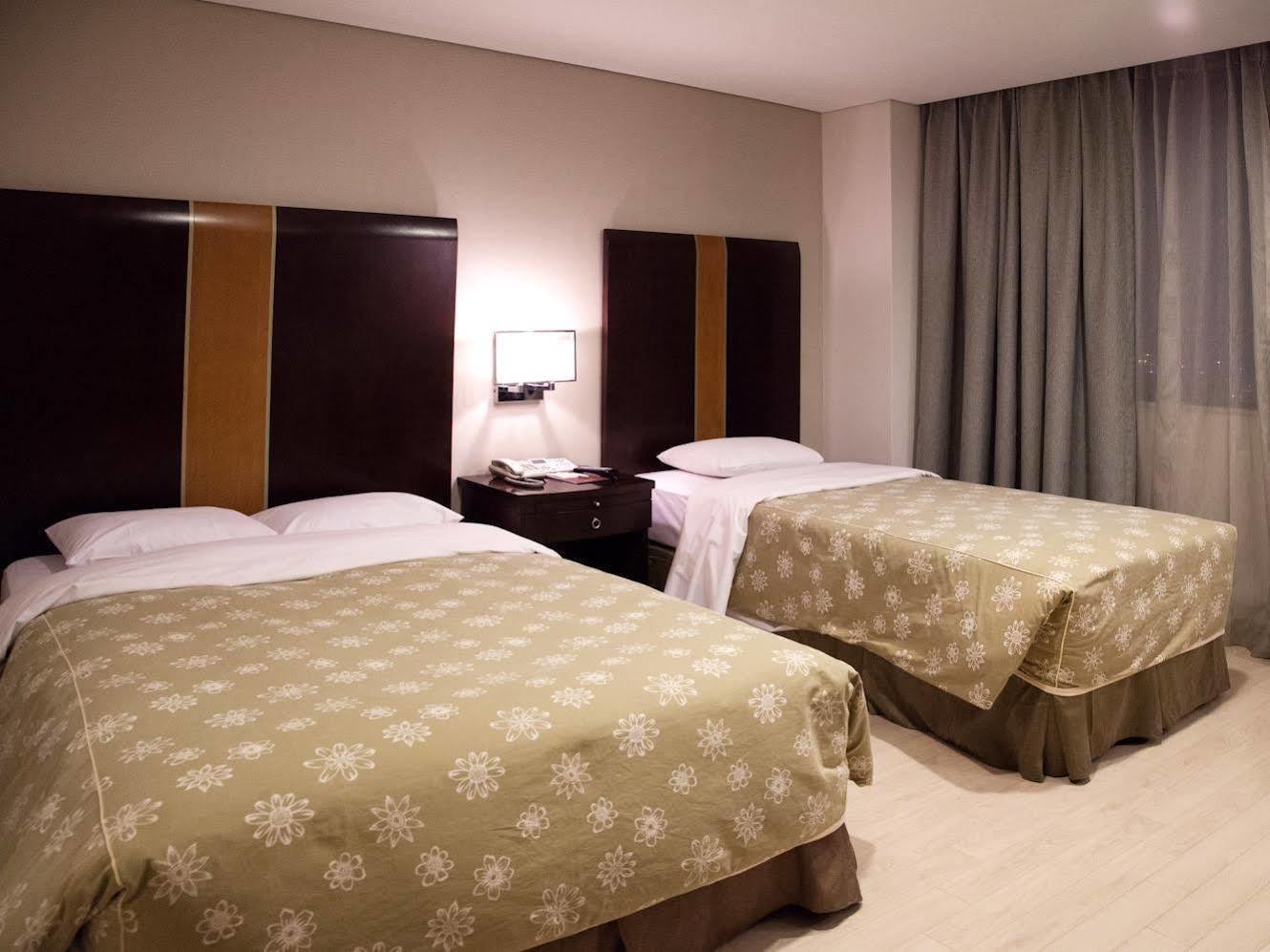 Victoria Hotel โซล ภายนอก รูปภาพ